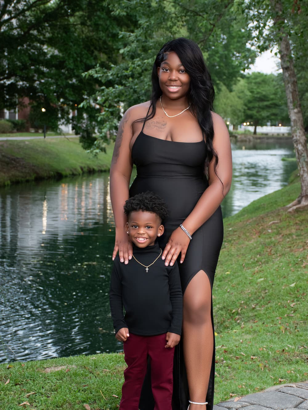 Mother and child outdoor portrait session on the Gulf Coast in Biloxi, MS.